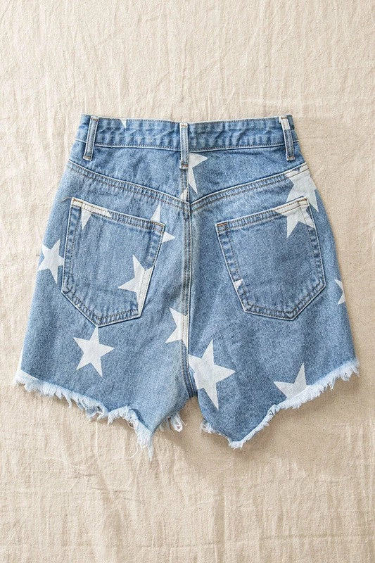 Trendnotes DENIM DISTRESSED STAR PRINT SHORTS
