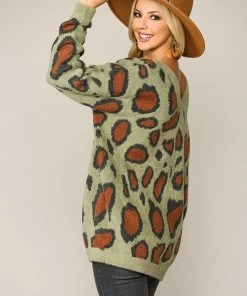 GiGio Leopard Pattern V-Neck Soft Sweater Top Blouses