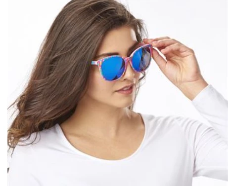 Avenue 9 Accessories Sunglasses With Case + Cloth