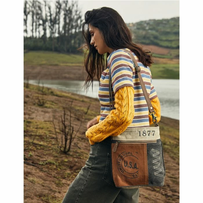 Myra Bag Wenge Shoulder Bag