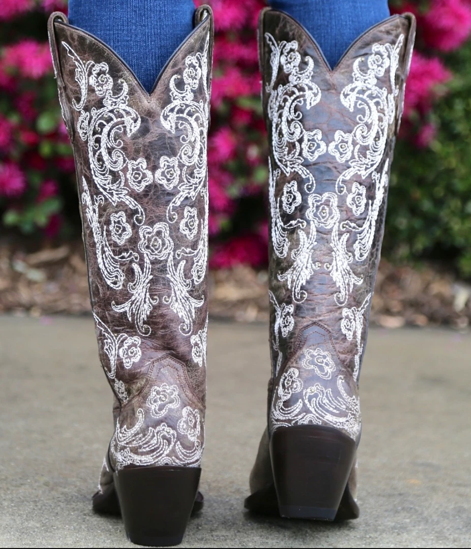 Boots Corral Brown White Full Stitch And Studs G1027 -(PM)