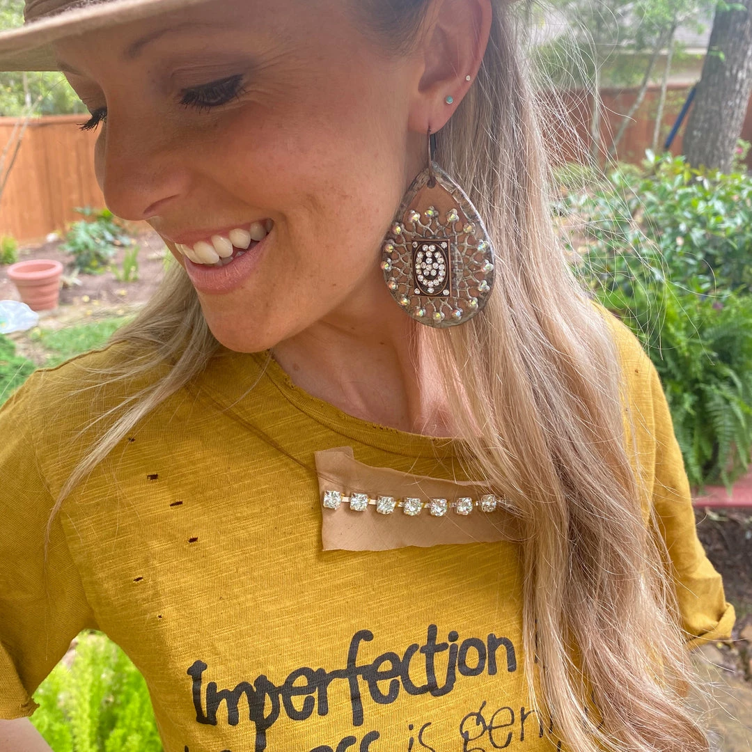 A Rare Bird Vintage Soldered Lace Medallion Necklace Accessories