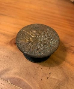 Art By Amy Vintage Brass Cell Phone Grips