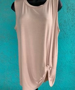 Brenda’s Ladies Tank Top W/Twist