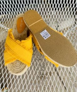 Charlie Paige Linen Sandals -3 Colors