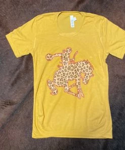 Ranch Swag Bucking Bronc Animal Print Outline IT-Shirt T-Shirts