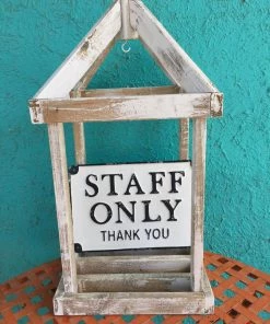 J Casa Decor "Staff Only" Sign
