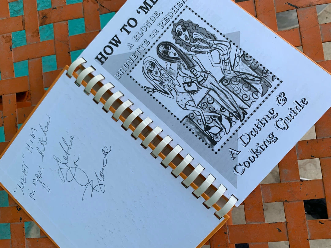 Cook Book How To Meat A Blonde ... Cookbook Decor