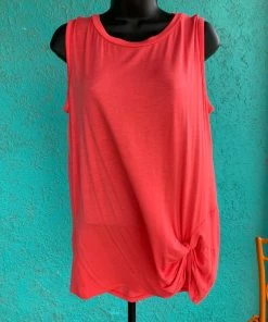 Brenda’s Ladies Tank Top W/Twist