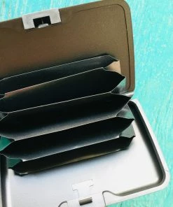 Avenue 9 Accessories Power Bank Wallet