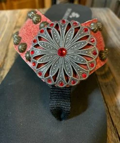 JJs Designs & Boutique Red Distressed Leather Flip Flops