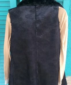 JJs Designs & Boutique Dusters - Kimonos Montanaco Reversible Fur Vest