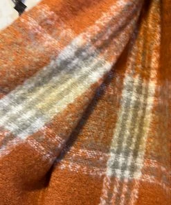 JJs Designs & Boutique Autumn Decorative Throw
