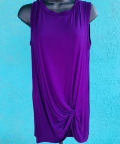 Brenda’s Ladies Tank Top W/Twist