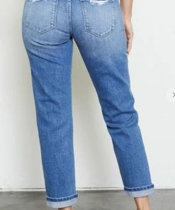 KanCan MID RISE BOYFRIEND CAPRI