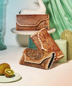 JJs Designs & Boutique Bags DESERVE WALLET