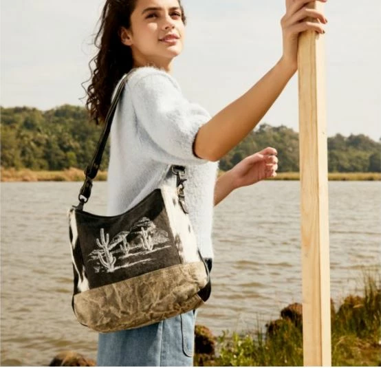 Myra Bag Sabulous Shoulder Bag